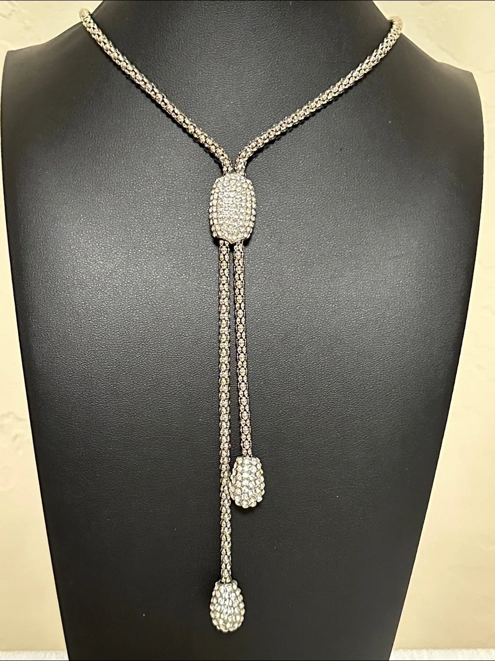 Chico’s Pave’ Crystal Pendant & Drops Silver Tone Y Lariat Necklace